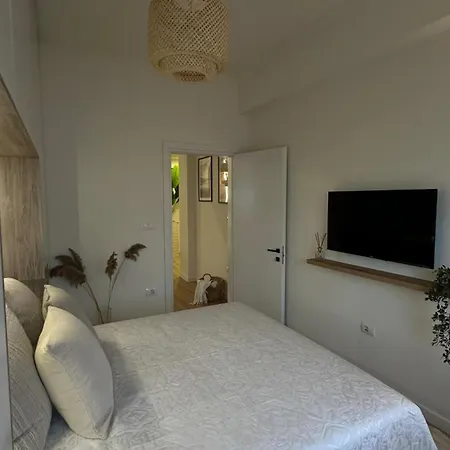 Design 公寓 Gjirokastër