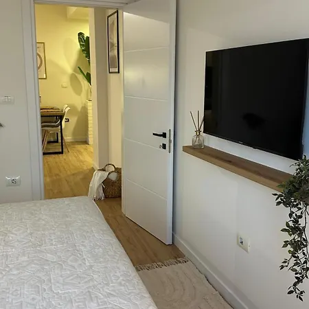 Design * Gjirokastër