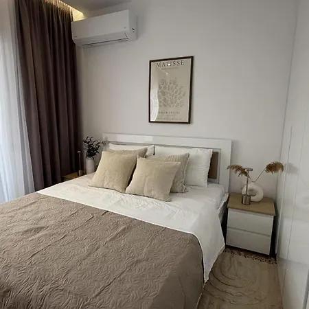 Design * Gjirokastër